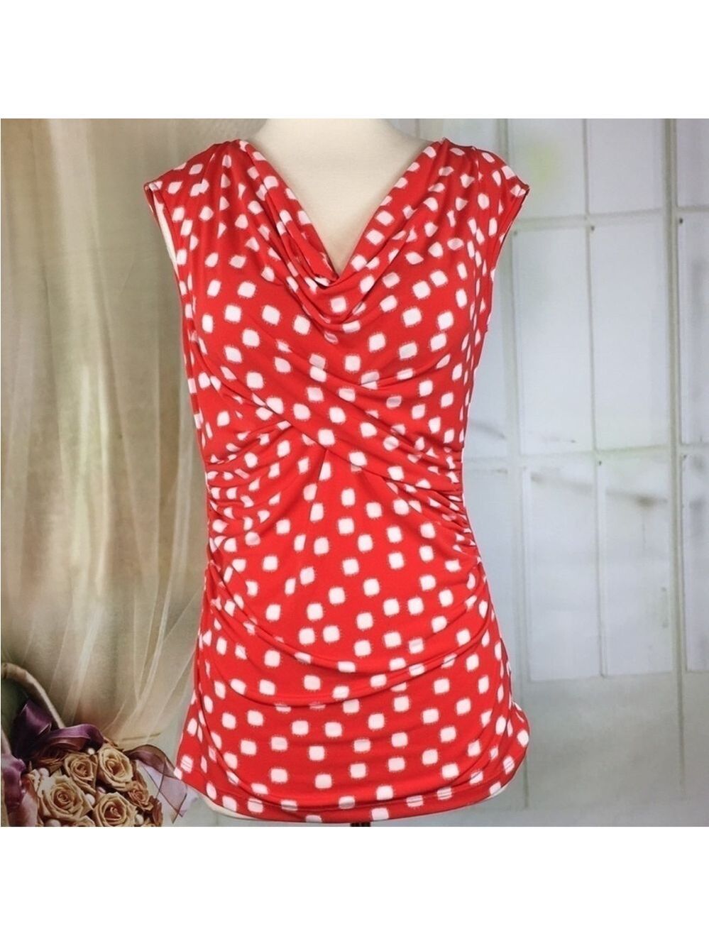 VINCE Camuto Red Sleeveless Blouse S